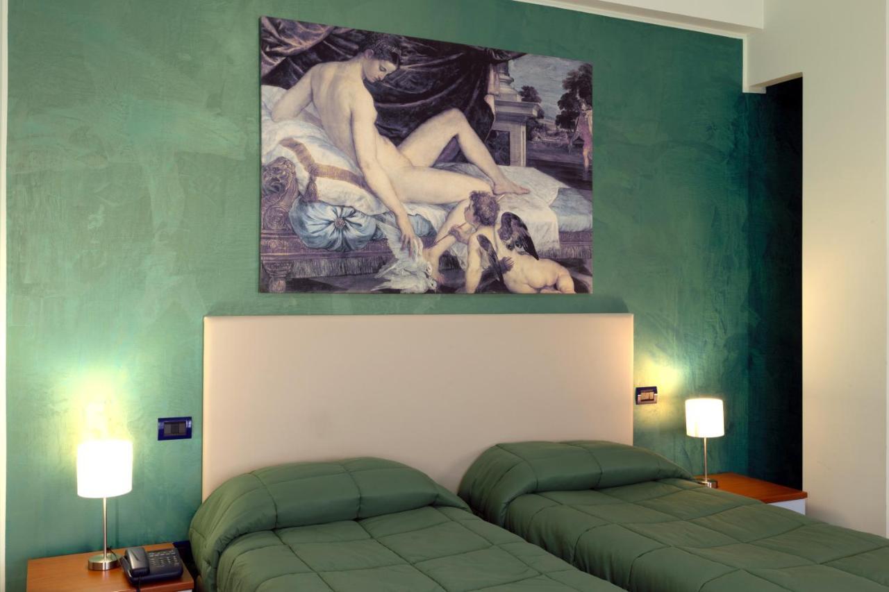 Hotel Azzurro LʼAquila Eksteriør bilde