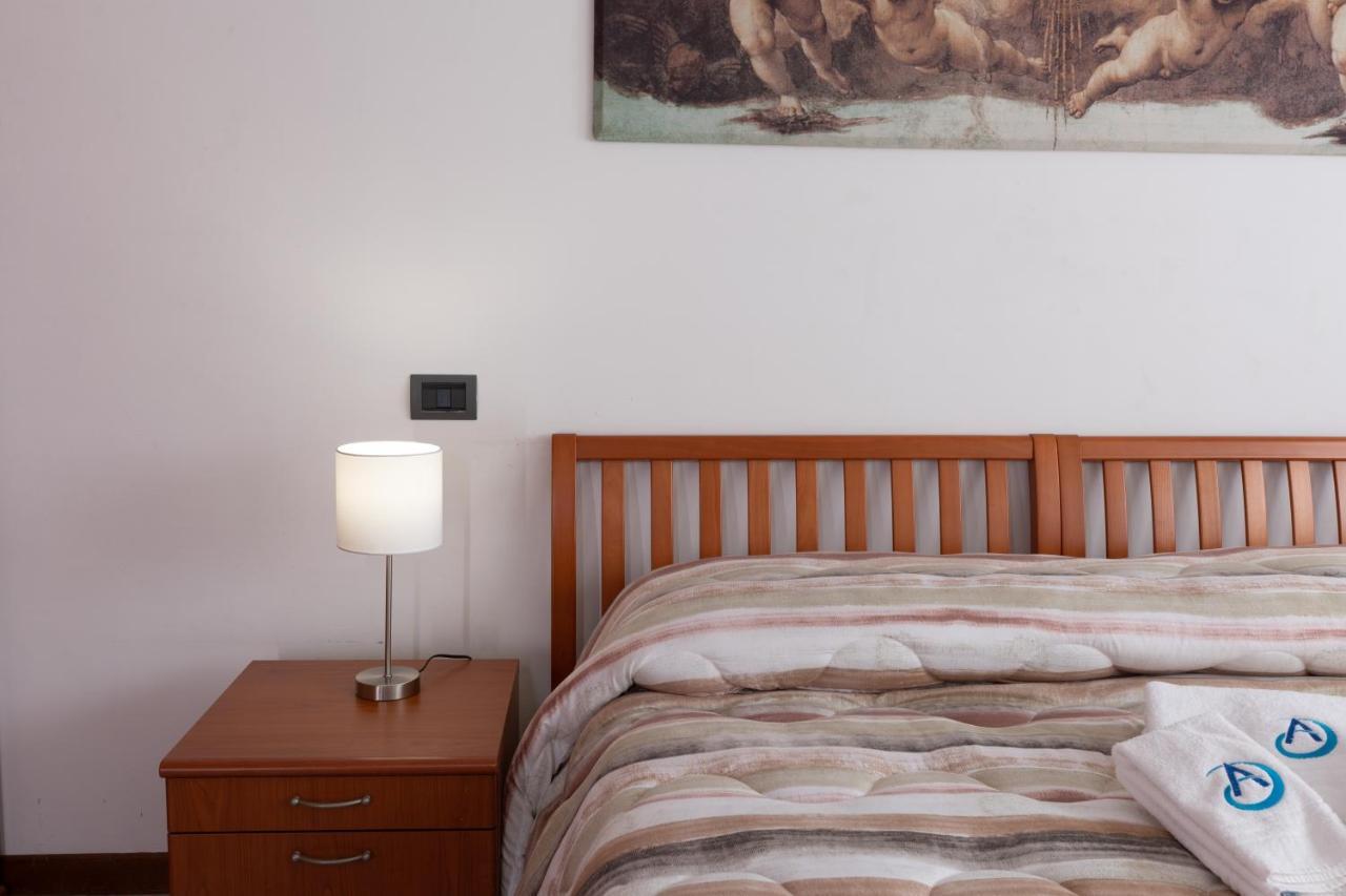 Hotel Azzurro LʼAquila Eksteriør bilde