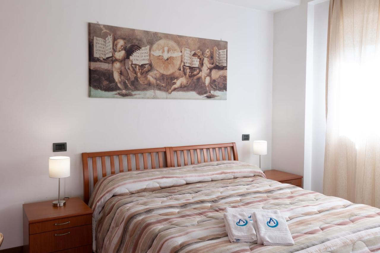 Hotel Azzurro LʼAquila Eksteriør bilde